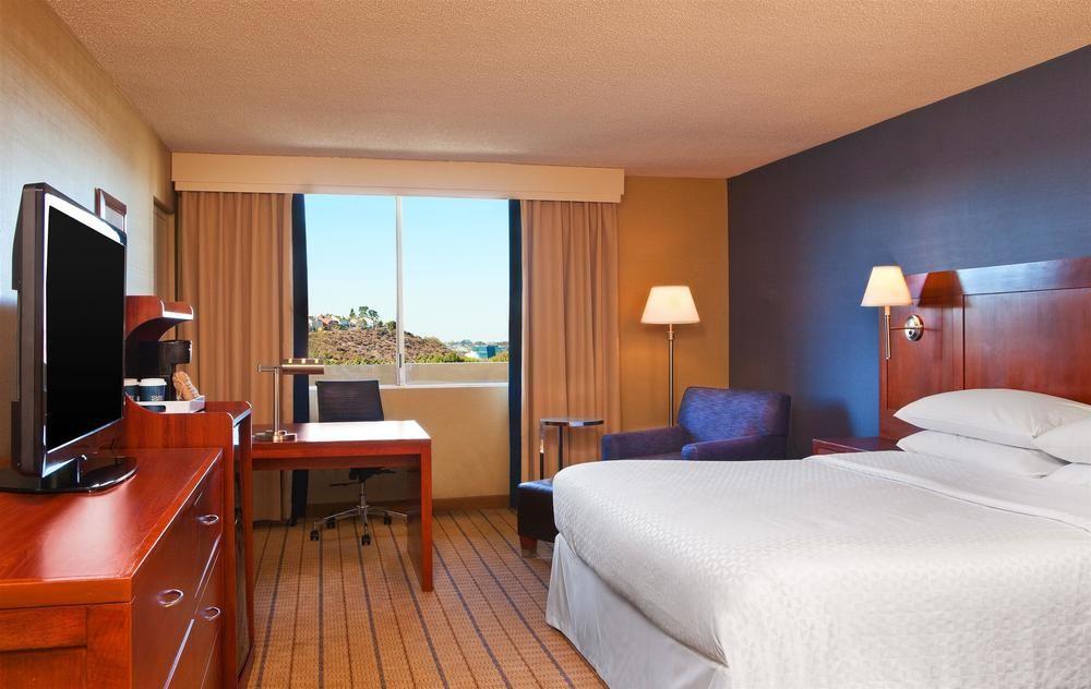 Four Points By Sheraton Los Angeles Westside Екстер'єр фото